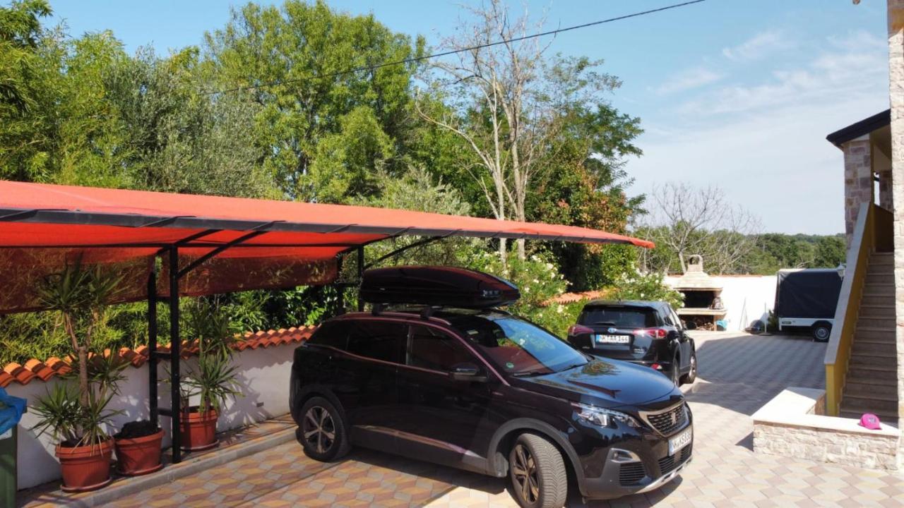 Apartments Villa Mimi Вишнян Экстерьер фото