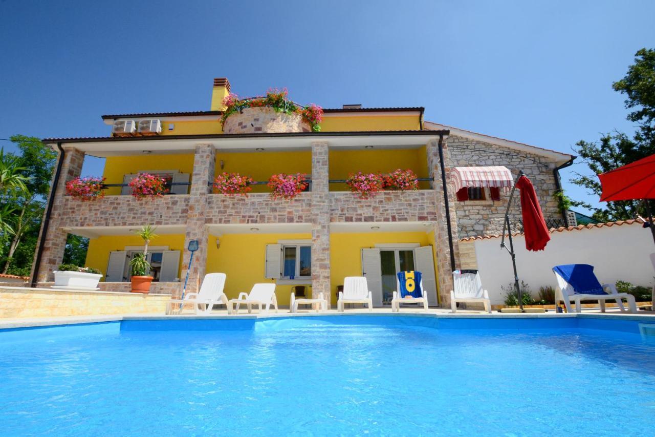 Apartments Villa Mimi Вишнян Экстерьер фото