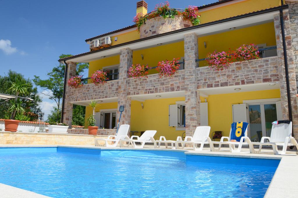 Apartments Villa Mimi Вишнян Номер фото