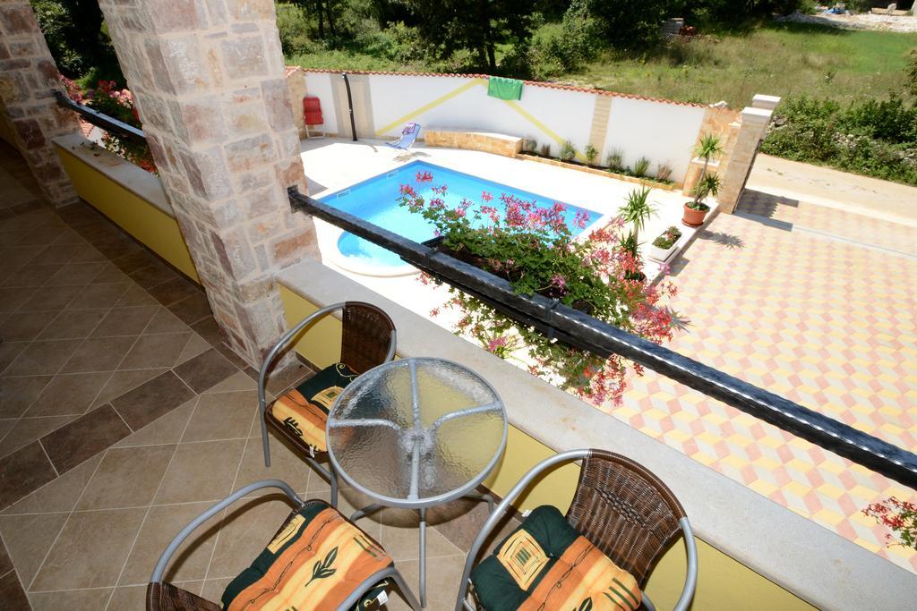 Apartments Villa Mimi Вишнян Номер фото